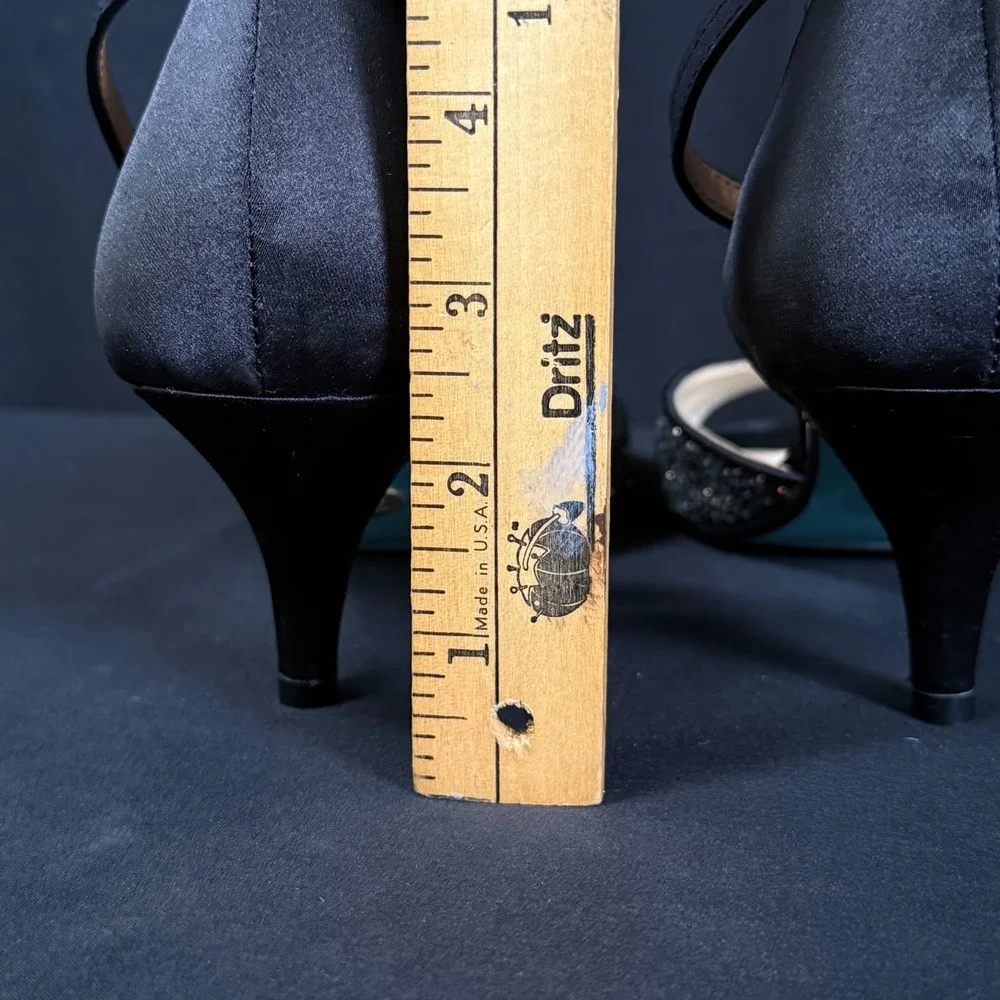Betsey Johnson SB-RITA Black Glitter Peep Toe Kitten Heels Pumps Womens 8.5M